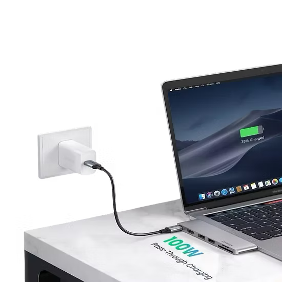 UGREEN CM251 | Adaptador USB-C Multifuncional con HDMI 4K, USB 3.0 y Lector SD